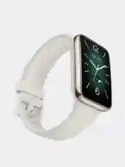 Белый фитнес-браслет Xiaomi Smart Band 7 Pro