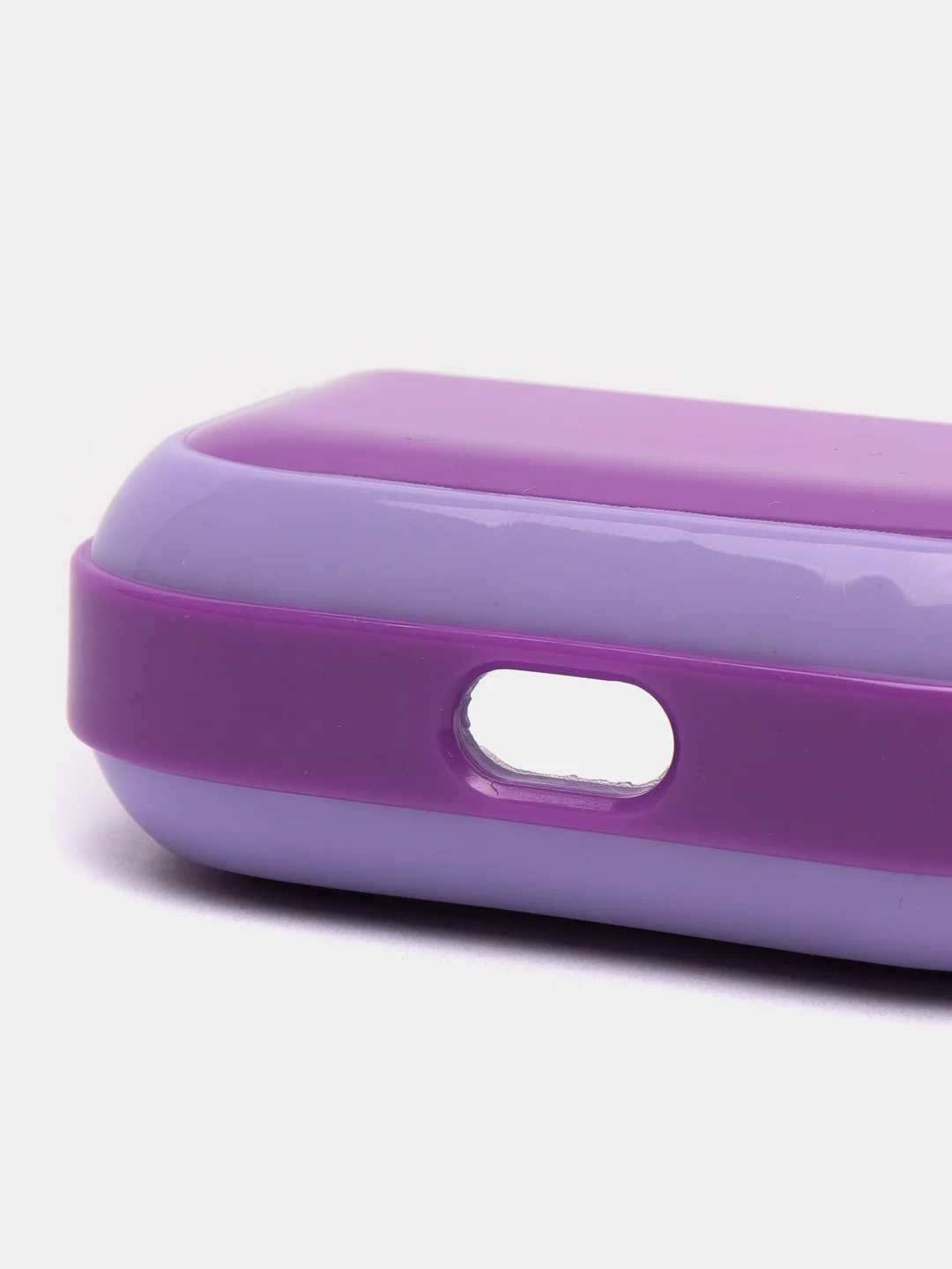 Фиолетовый защитный чехол для наушников Apple Airpods Pro