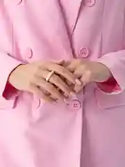 Бежевый кольцо акриловое