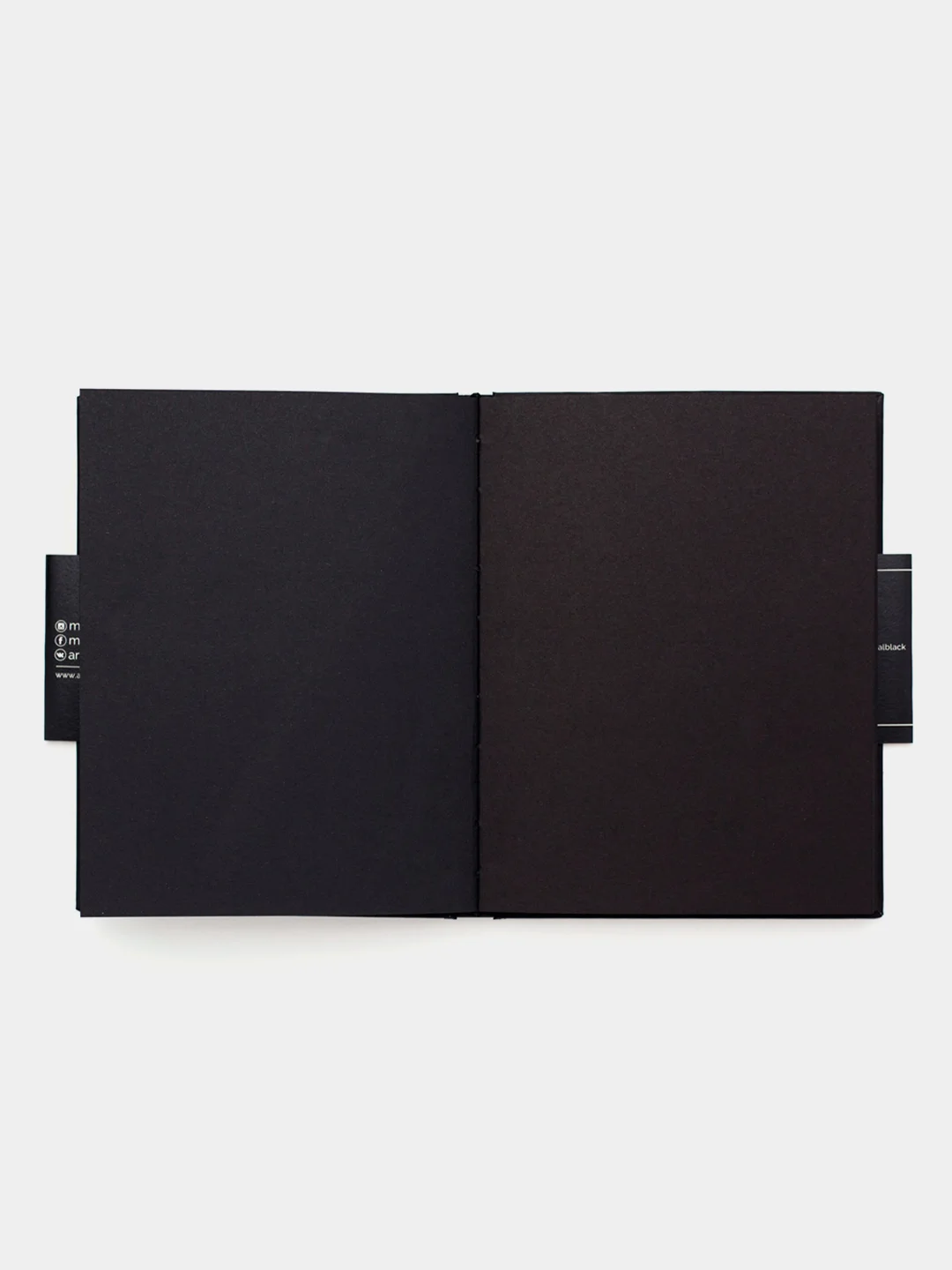 Скетчбук Малевичъ для графики Graf'Art, Total Black, 150 г/м, 14,5x19 см, 80л