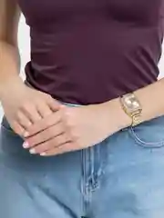 Желтый женские наручные часы