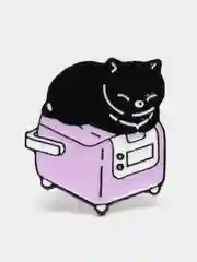 Конфетный значки с котами (кошками, котятами), пин на одежду или рюкзак