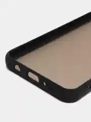 Черный чехол пластиковый Samsung Galaxy M31 (Самсунг Галакси М31), матовый, с цветными кнопками