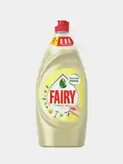 Средство для мытья посуды Fairy Нежные руки "Ромашка и витамин Е", 900 мл