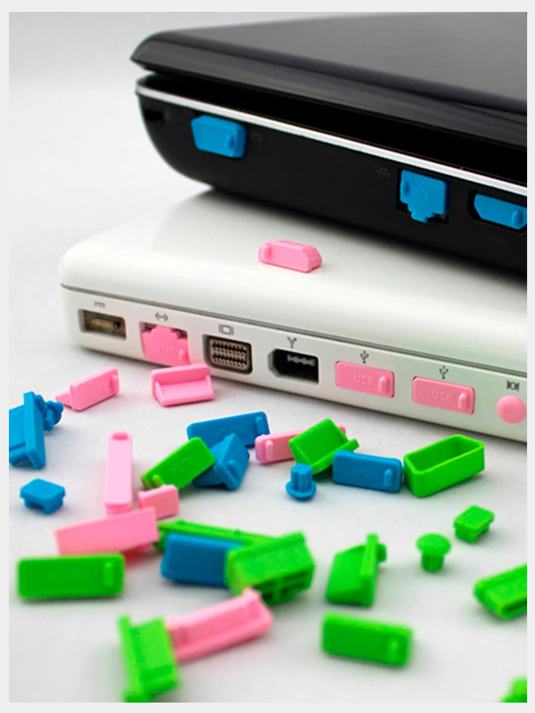 Прозрачный набор пылезащитных заглушек для USB-разъемов