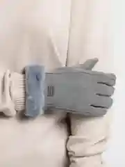 Серый перчатки женские