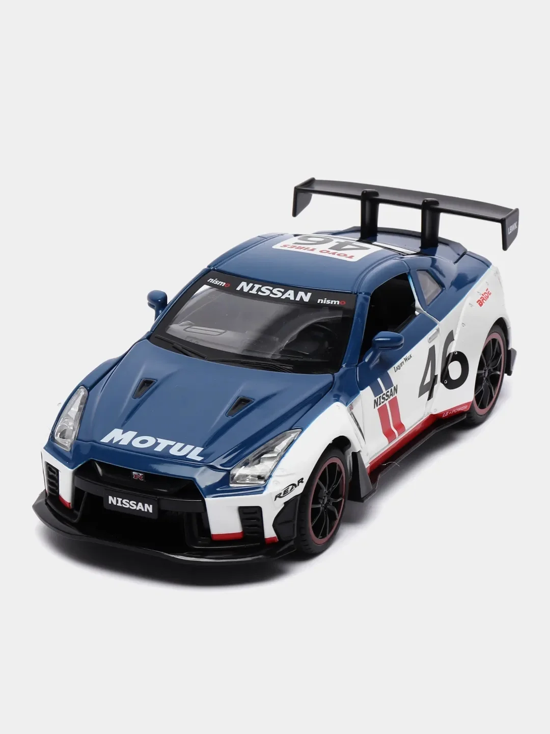 Белый металлическая машинка 1:24 NISSAN SKYLINE GT-R R35 A3348