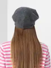 Угольный берет из ангоры "Шатуш"