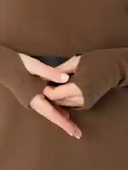 Шоколадный платье повседневное, в рубчик, лапша, длина миди
