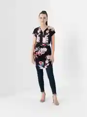 Черный туника, цветочный принт, пояс на талии