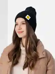 Черный шапка женская