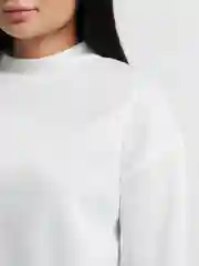 Белый свитшот женский, оверсайз