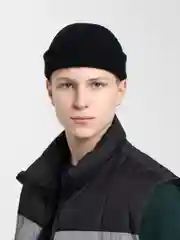 Черный шапка бини вязанная, зимняя, молодёжная, унисекс