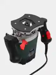 Фрезер электрический  FAVOURITE FER 2200, 2200Вт, цанга 8, 12мм, 16000-30000 об/мин