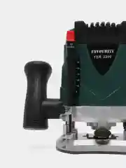 Фрезер электрический  FAVOURITE FER 2200, 2200Вт, цанга 8, 12мм, 16000-30000 об/мин