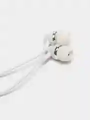 Серебряный наушники внутриканальные, вакуумные с разъёмом 3.5 Jack