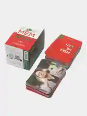 Подарочный набор с игрой Что за мем Мем Батл-Новогодний. Другу, родителям, сюрприз всем