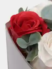Подарочный букет из мыла "Розы"