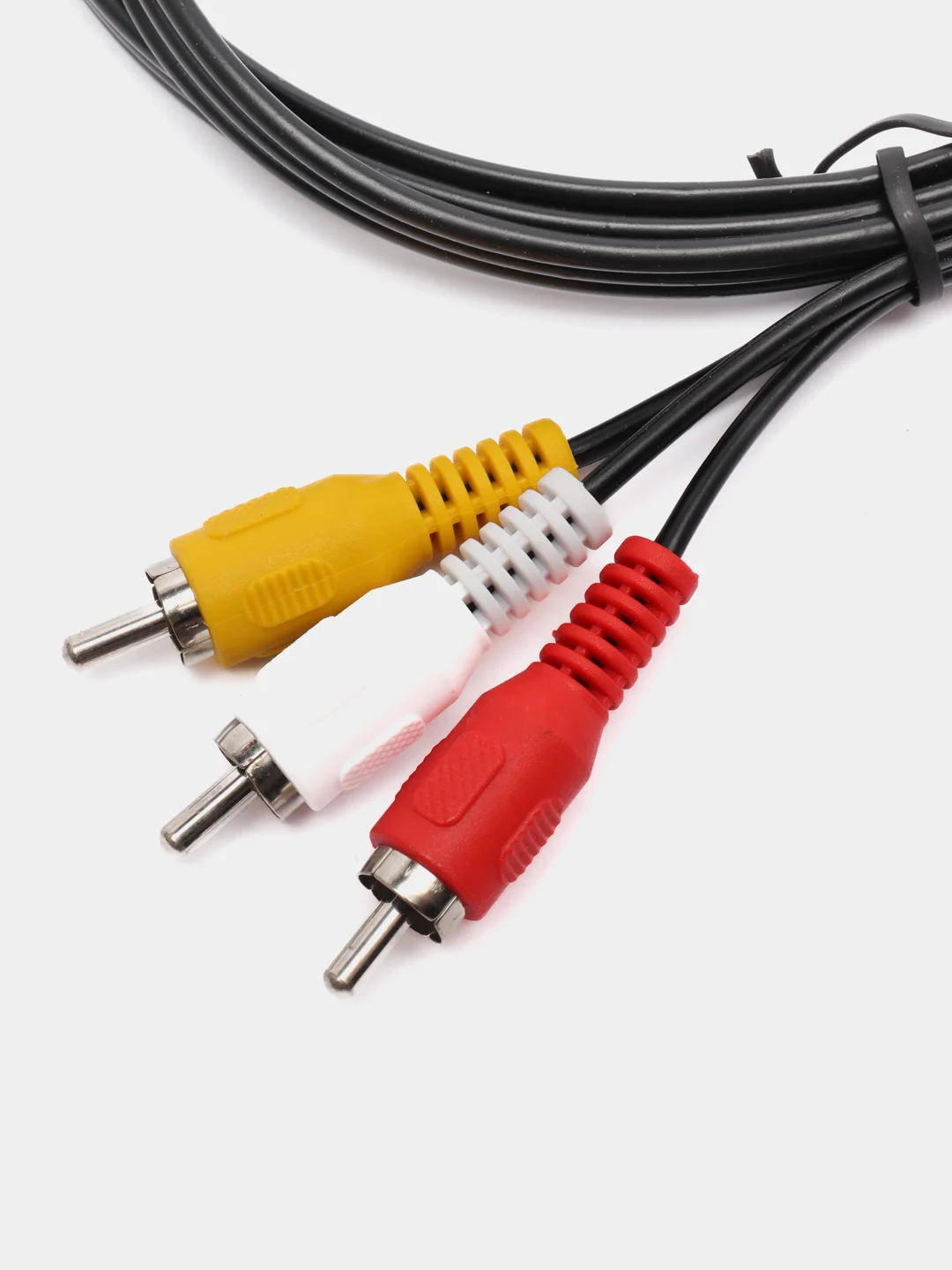 Черный кабель аудио-видео TAV7150 Telecom 3RCA to 3RCA, кабель соединительный, RCA-тюльпаны
