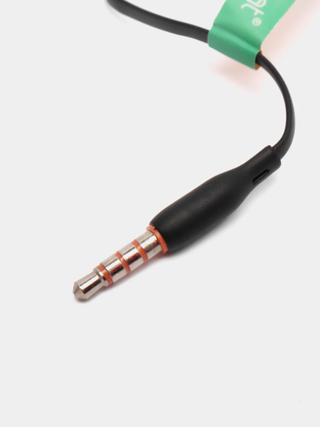 Черный наушники Celebrat D3 HEAY EARPHONES black/white (с микрофоном)