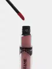 Розовый жидкая матовая помада LiLo MATTE&ME
