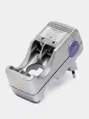 Зарядное устройство Robiton SD250-4 для 2/4 аккумуляторов AA/НR6 и AAА/НR03