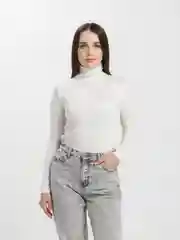 Белый водолазка женская, вязаная