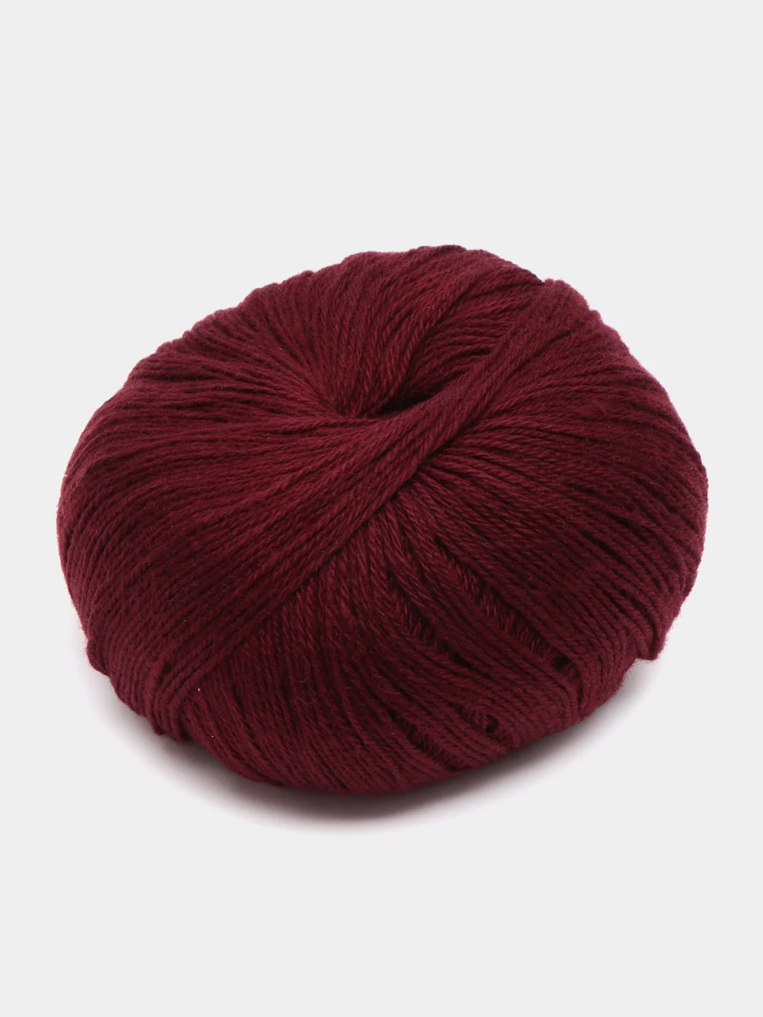 Вишнёвый пряжа Cashmere Yarn, 50 г/ 200 м, 60% меринос, 20% вискоза, 15% ПА, 5% кашемир