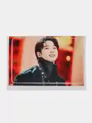 Золотой наклейка на банковскую карту "BTS Чонгук"