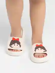 Кремовый сланцы детские