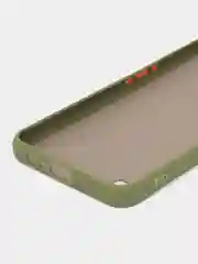 Лесной зеленый чехол пластиковый для Realme C31 / Реалми С31 матовый, с цветными кнопками