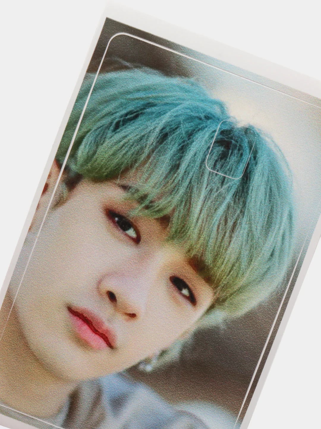 Голубой наклейка на банковскую карту stray kids