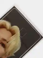 Горчичный наклейка на банковскую карту stray kids