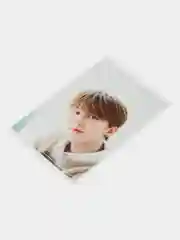 Белый наклейка на банковскую карту stray kids