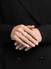 Желтый акриловое кольцо