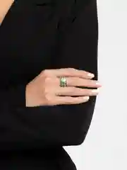 Зеленый акриловое кольцо
