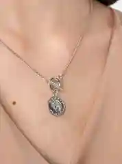 Серебряный украшение на шею "Монета"