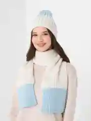 Белый комплект: вязаные шапка и шарф МАРИЯ
