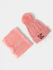 Розовый комплект: шапка и снуд