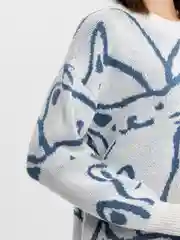 Белый свитер с котиками оверсайз