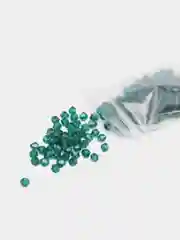 Зеленый бусины стеклянные граненные биконус