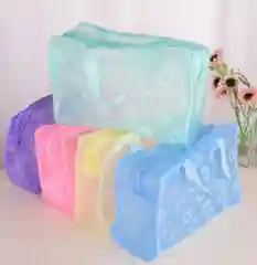 Косметичка для вещей и для душа