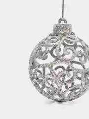 Серебряный набор новогодних шаров елочных ажурных, 6 шт в коробке, D-6см