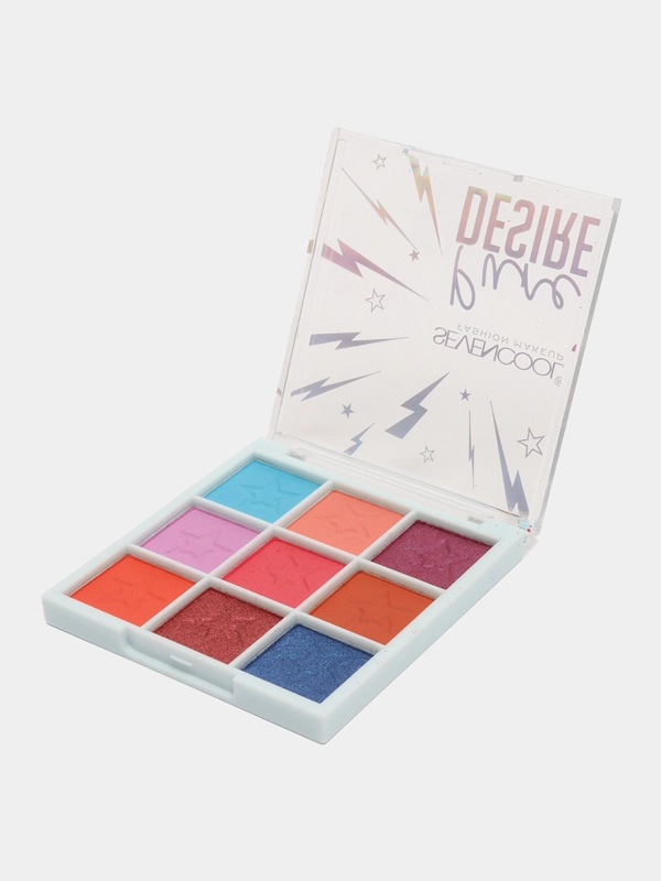 Палеткой теней для век "9 color