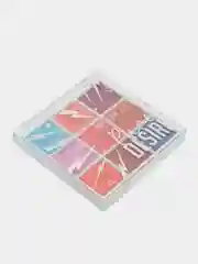 Палеткой теней для век "9 color
