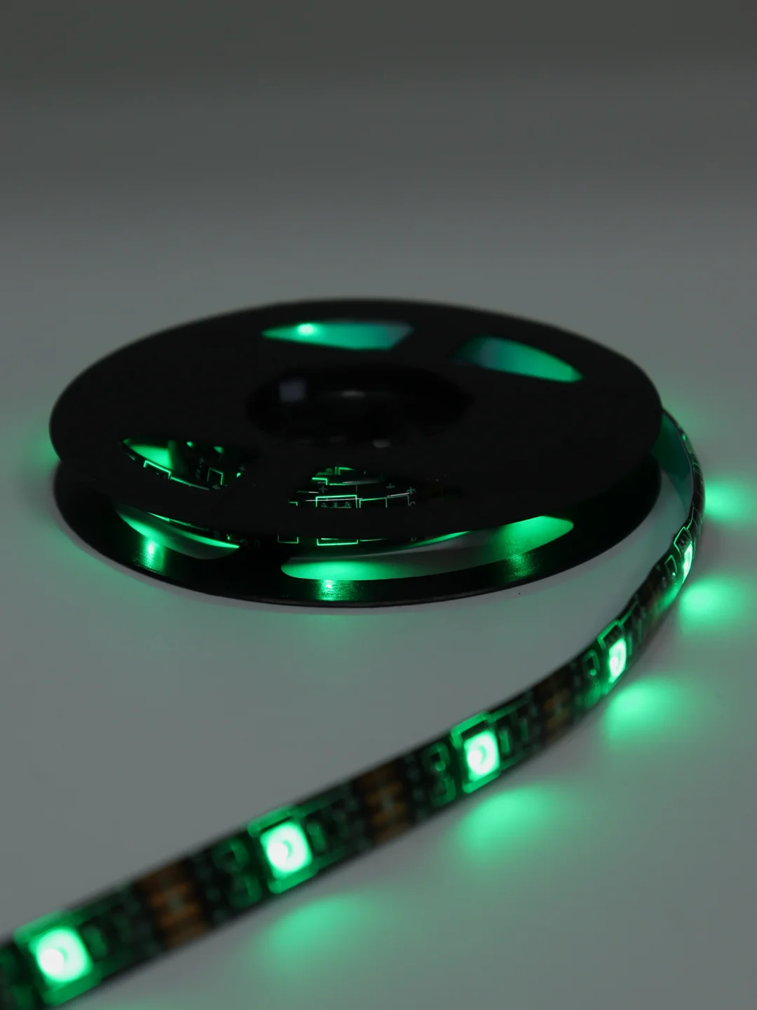 Черный светодиодная LED лента, с USB,  влагозащитная, 1 м