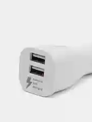 Белый автомобильное зарядное устройство, 12в, 2 порта USB/зарядка в машину в прикуриватель