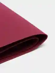 Бордовый фоамиран иранский