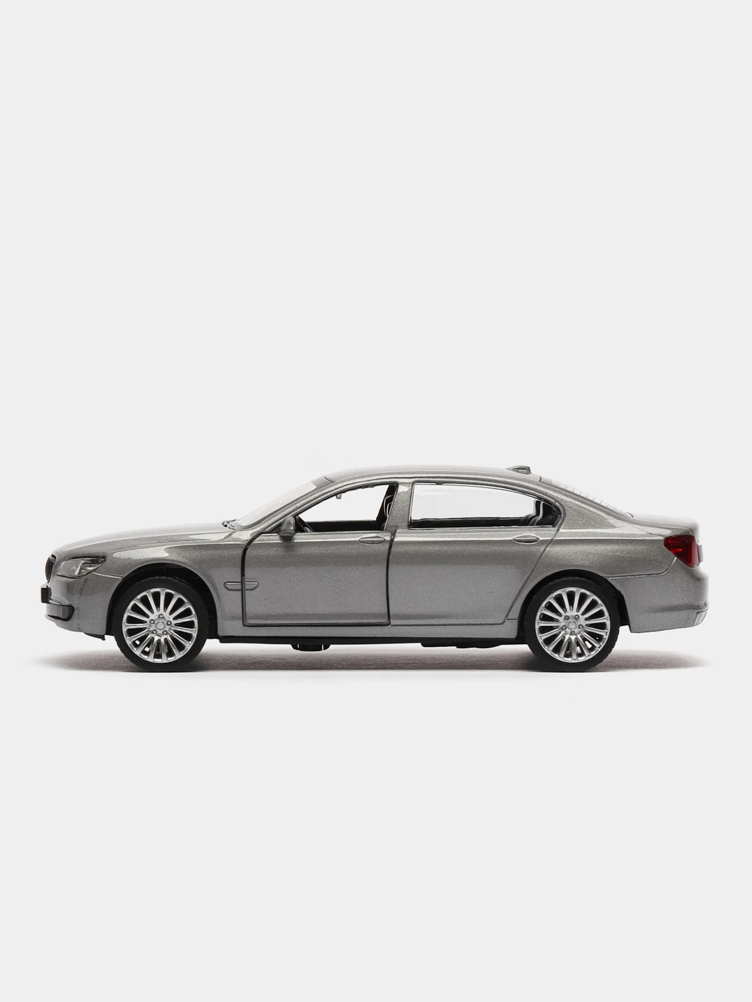 Машинка металлическая 1:46 BMW 760 LI, 17,5 см, JB1251260