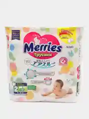 Трусики-подгузники Merries для детей, S, 4-8 кг, 62 штуки